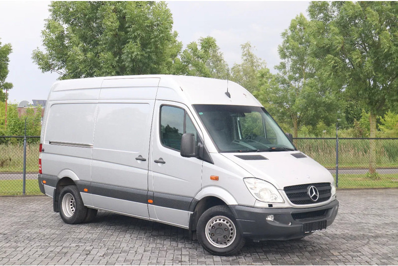 Mercedes-Benz Sprinter 516 | 4X2 | MOBILE WORKSHOP | WERKSTATT | SERVICE VAN - Furgão: foto 3 Mercedes-Benz Sprinter 516 | 4X2 | MOBILE WORKSHOP | WERKSTATT | SERVICE VAN - Furgão: foto 3