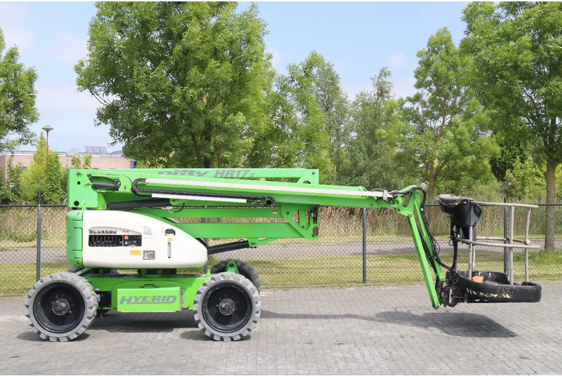 Niftylift HR17 HYBRID MKII | 17 METER | LOW HOURS - Plataforma articulada: foto 4 Niftylift HR17 HYBRID MKII | 17 METER | LOW HOURS - Plataforma articulada: foto 4
