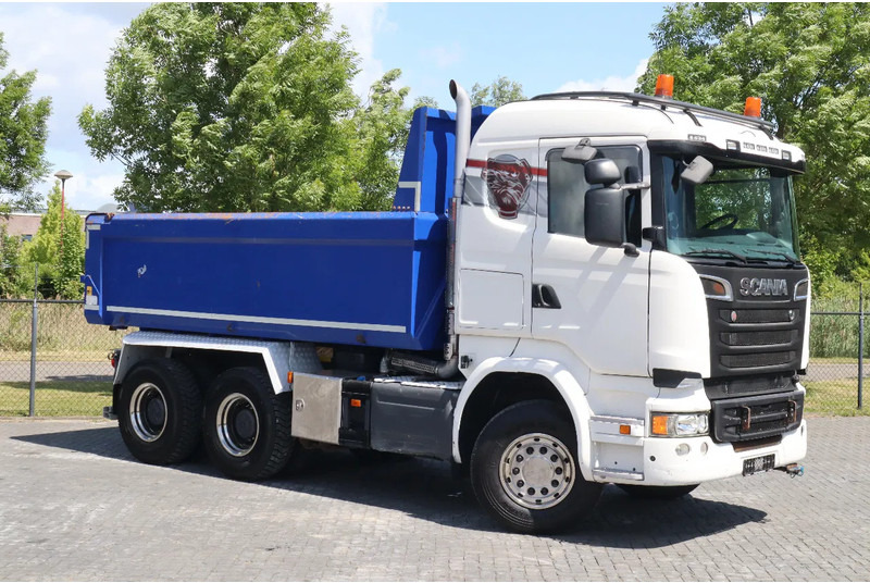 Scania R580 V8 | 6X4 | FULL STEEL | BIG AXLES | RETARDER | EURO 6 - Camião basculante: foto 3 Scania R580 V8 | 6X4 | FULL STEEL | BIG AXLES | RETARDER | EURO 6 - Camião basculante: foto 3