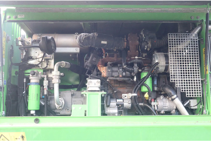 Escavadeira de rodas Sennebogen 818 E K9 ULM | SORTING GRAB | GOOD TIRES: foto 14 Escavadeira de rodas Sennebogen 818 E K9 ULM | SORTING GRAB | GOOD TIRES: foto 14