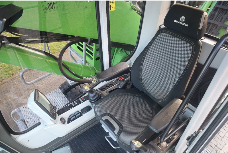 Escavadeira de rodas Sennebogen 818 E K9 ULM | SORTING GRAB | GOOD TIRES: foto 15 Escavadeira de rodas Sennebogen 818 E K9 ULM | SORTING GRAB | GOOD TIRES: foto 15