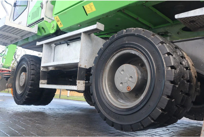 Escavadeira de rodas Sennebogen 818 E K9 ULM | SORTING GRAB | GOOD TIRES: foto 12 Escavadeira de rodas Sennebogen 818 E K9 ULM | SORTING GRAB | GOOD TIRES: foto 12