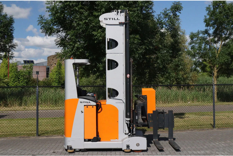 Still GX-X | REACHTRUCK | ROTATING FORKS | 4.5 METER | TRIPLEX - Empilhador retráctil: foto 4 Still GX-X | REACHTRUCK | ROTATING FORKS | 4.5 METER | TRIPLEX - Empilhador retráctil: foto 4