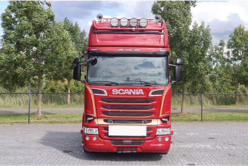 Scania R580 V8 | 6X4 | HYDRAULICS | RETARDER | 85 TON | BIG AXLES | EURO 6 - Tractor: foto 2 Scania R580 V8 | 6X4 | HYDRAULICS | RETARDER | 85 TON | BIG AXLES | EURO 6 - Tractor: foto 2