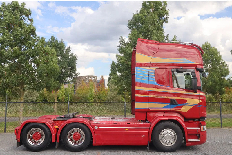 Scania R580 V8 | 6X4 | HYDRAULICS | RETARDER | 85 TON | BIG AXLES | EURO 6 - Tractor: foto 4 Scania R580 V8 | 6X4 | HYDRAULICS | RETARDER | 85 TON | BIG AXLES | EURO 6 - Tractor: foto 4