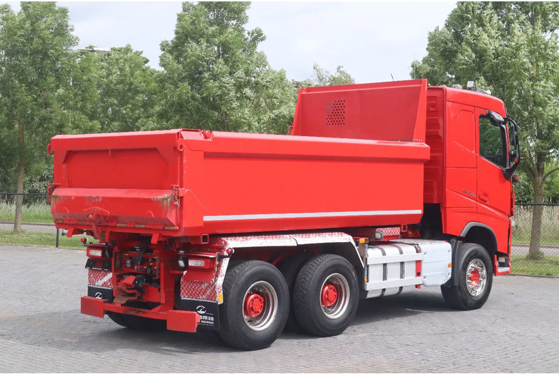 Volvo FH 540 | 6X4 | RETARDER | BIG AXLES | EURO 6 - Camião basculante: foto 5 Volvo FH 540 | 6X4 | RETARDER | BIG AXLES | EURO 6 - Camião basculante: foto 5