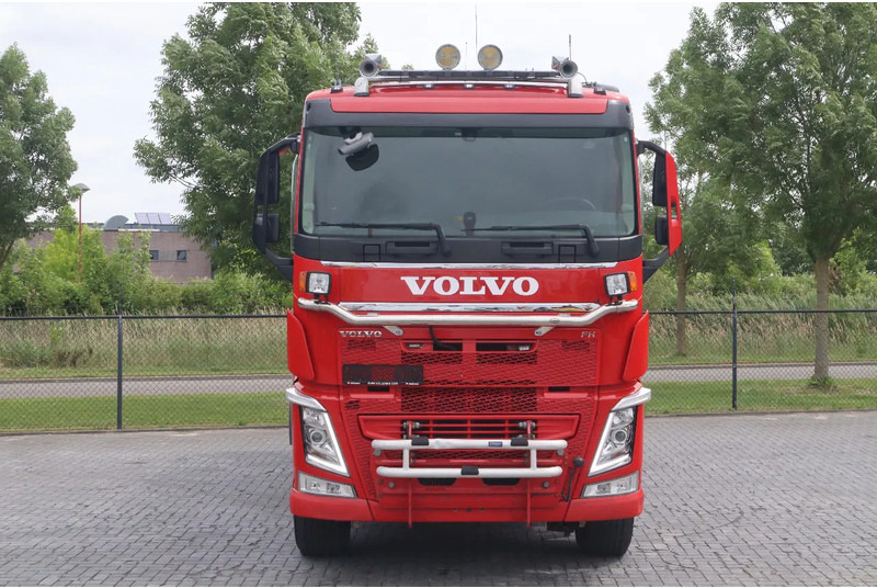 Volvo FH 540 | 6X4 | RETARDER | BIG AXLES | EURO 6 - Camião basculante: foto 2 Volvo FH 540 | 6X4 | RETARDER | BIG AXLES | EURO 6 - Camião basculante: foto 2