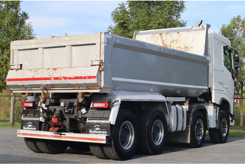 Volvo FH 540 | 8X4 | BIG AXLES | RETARDER | EURO 6 - Camião basculante: foto 4 Volvo FH 540 | 8X4 | BIG AXLES | RETARDER | EURO 6 - Camião basculante: foto 4