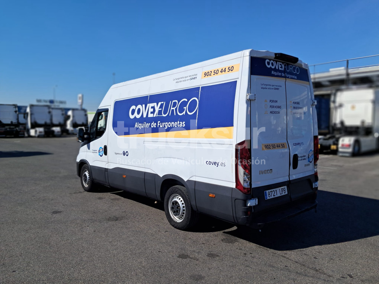 IVECO 35S14 12M3 - Carrinha de contentor: foto 3 IVECO 35S14 12M3 - Carrinha de contentor: foto 3