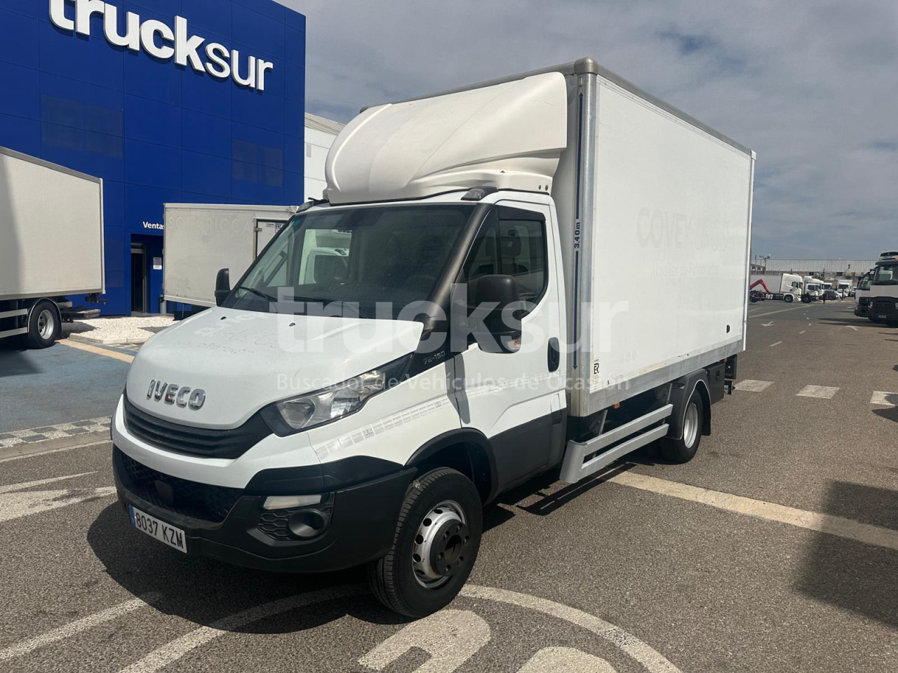 IVECO 72C15 GV P/E - Camião furgão: foto 2 IVECO 72C15 GV P/E - Camião furgão: foto 2