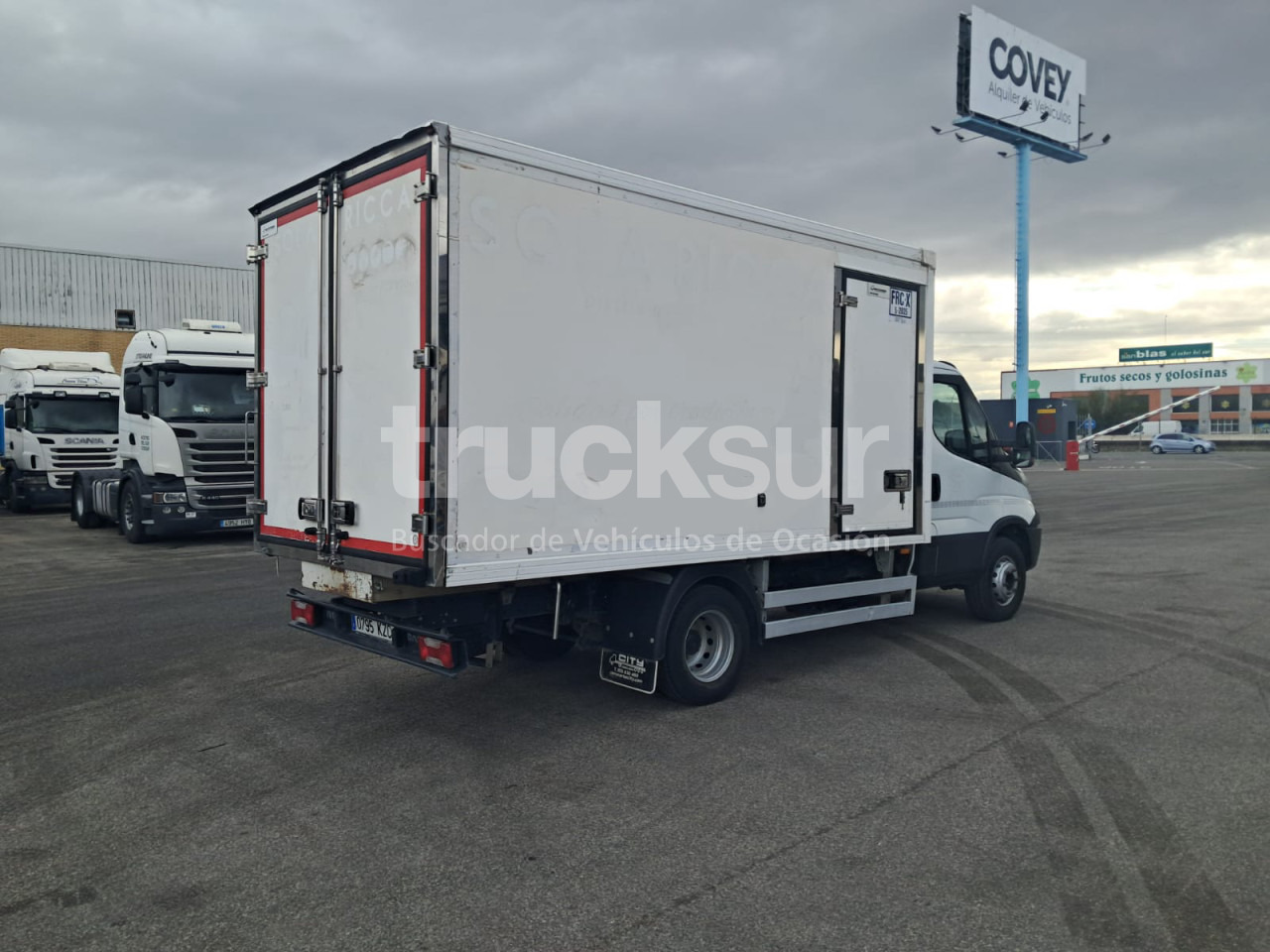 IVECO 72C18 - Camião frigorífico: foto 3 IVECO 72C18 - Camião frigorífico: foto 3