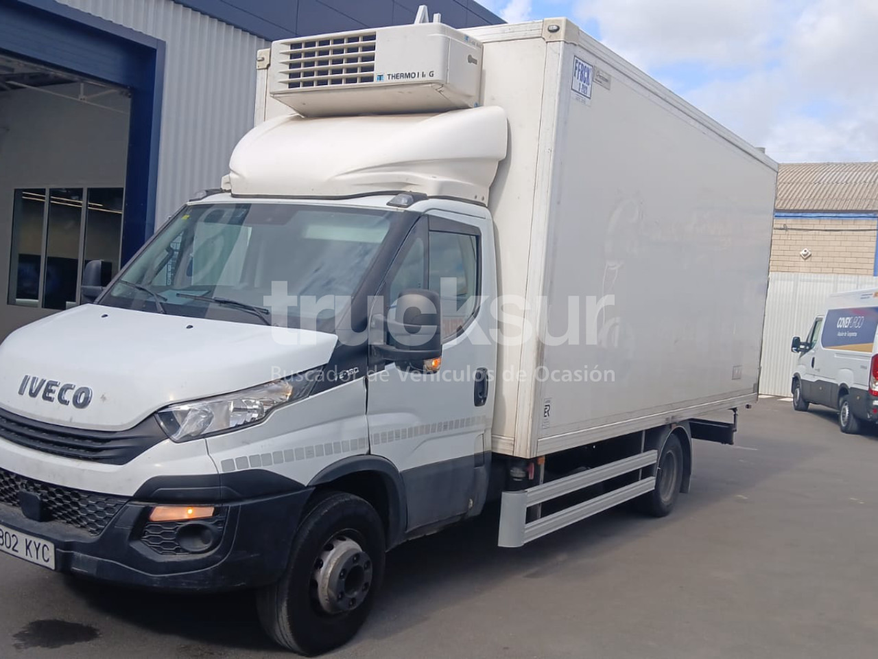 IVECO 72C18 FRC-X - Camião furgão: foto 1 IVECO 72C18 FRC-X - Camião furgão: foto 1