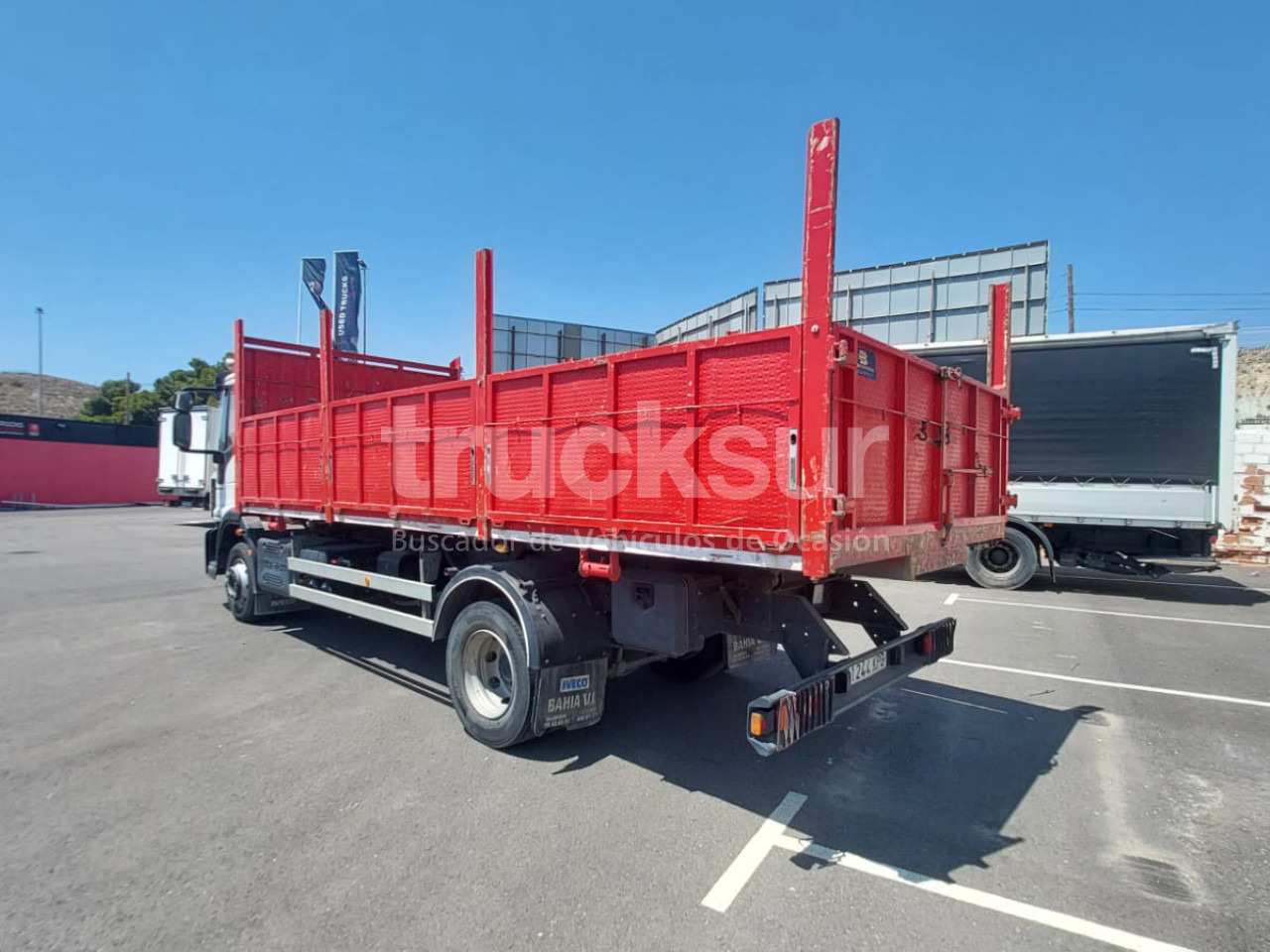 IVECO EUROCARGO 250.123 - Camião basculante: foto 4 IVECO EUROCARGO 250.123 - Camião basculante: foto 4