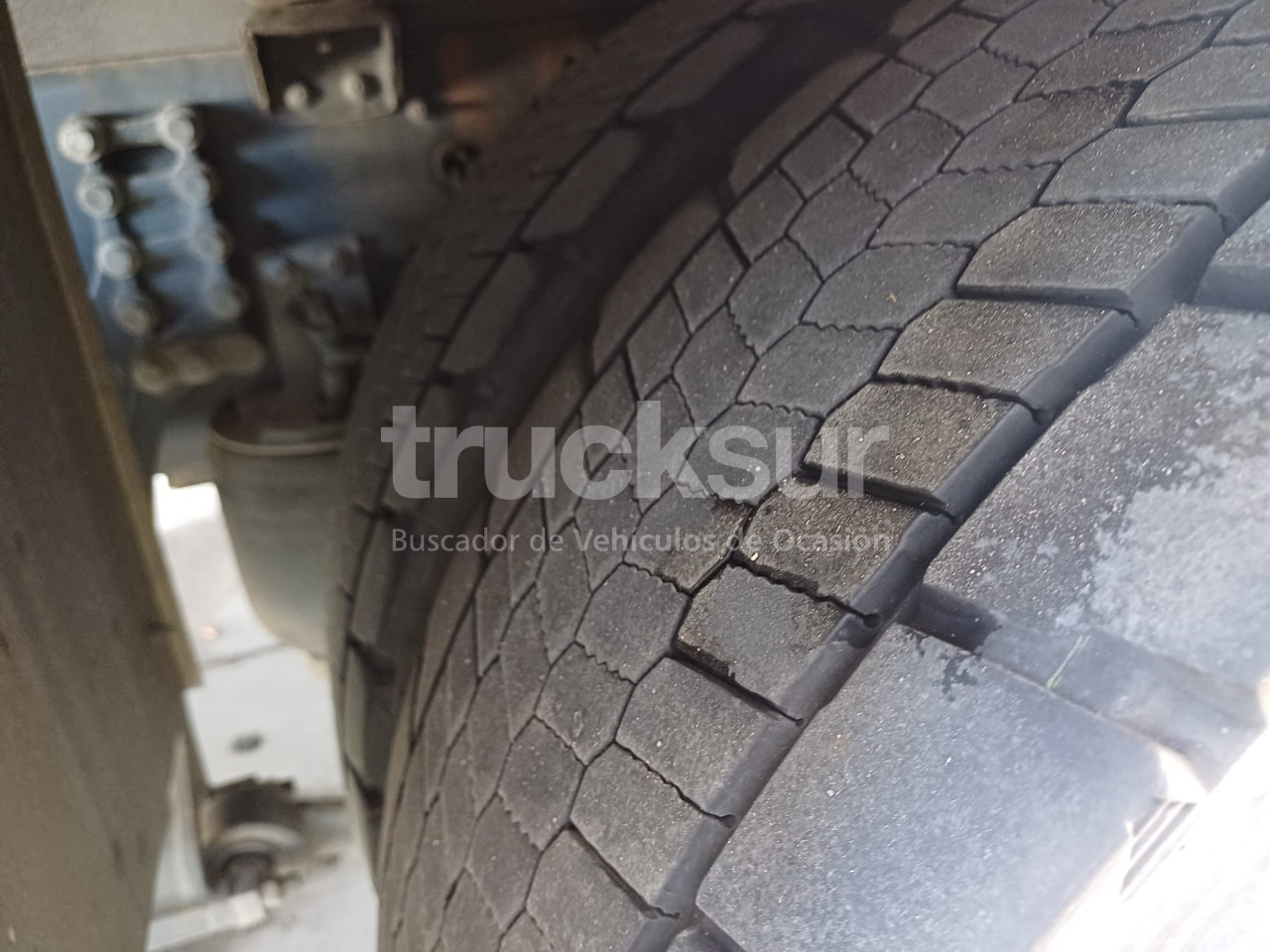 Camião frigorífico IVECO EUROCARGO ML 180E32/FP: foto 12 Camião frigorífico IVECO EUROCARGO ML 180E32/FP: foto 12