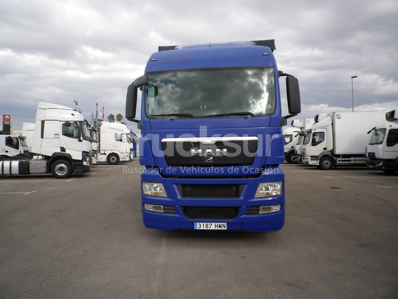 MAN MAN TGX 480.26 REMOLCADOR - Camião de lona: foto 3 MAN MAN TGX 480.26 REMOLCADOR - Camião de lona: foto 3