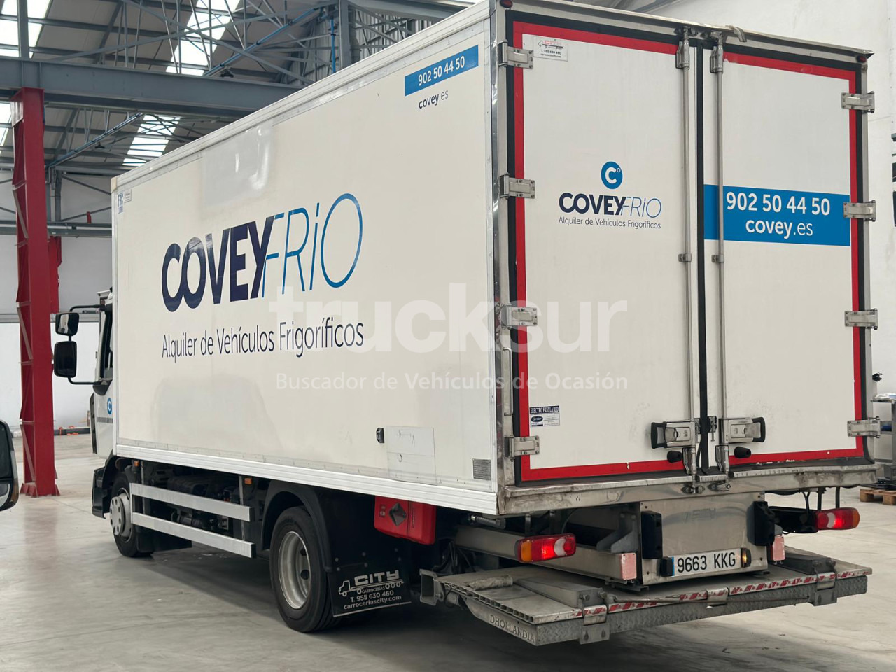RENAULT D 12.210 - Camião frigorífico: foto 4 RENAULT D 12.210 - Camião frigorífico: foto 4