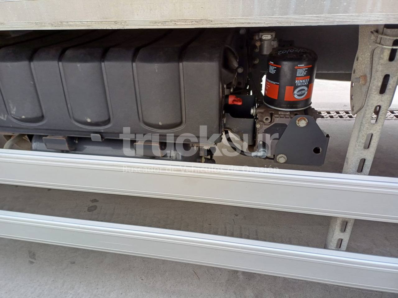 Camião furgão RENAULT D14.240: foto 9