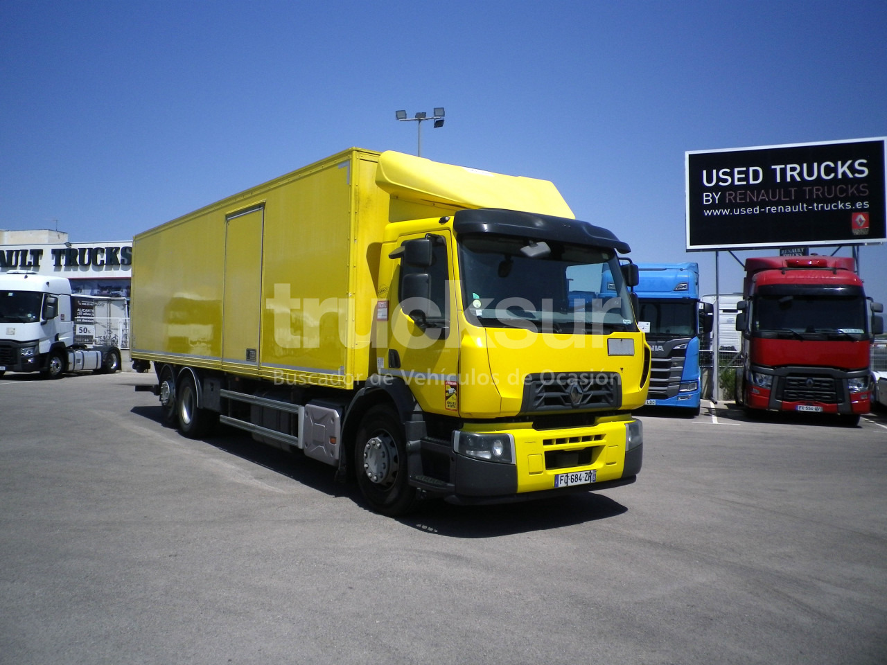 RENAULT D380.26 6X2*4 ejes 6x2*4 - Camião furgão: foto 2 RENAULT D380.26 6X2*4 ejes 6x2*4 - Camião furgão: foto 2