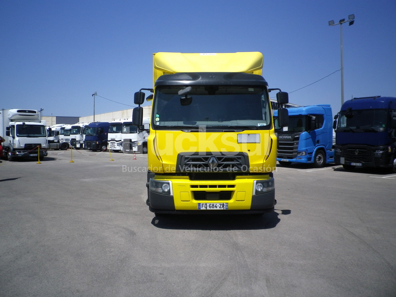 RENAULT D380.26 6X2*4 ejes 6x2*4 - Camião furgão: foto 3 RENAULT D380.26 6X2*4 ejes 6x2*4 - Camião furgão: foto 3