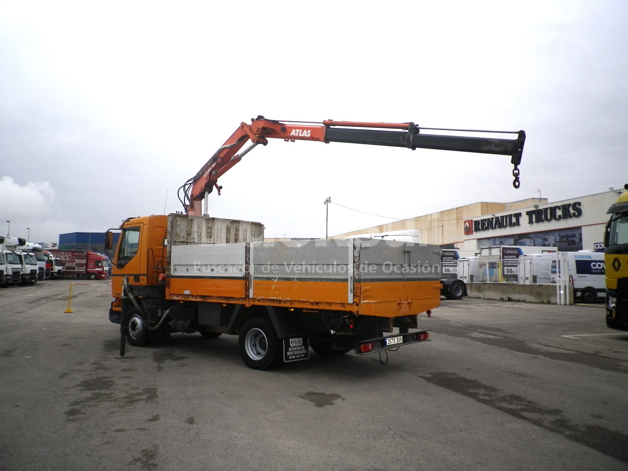 RENAULT MIDLUM 220.14C GRUA - Camião de caixa aberta/ Plataforma, Camião grua: foto 3 RENAULT MIDLUM 220.14C GRUA - Camião de caixa aberta/ Plataforma, Camião grua: foto 3