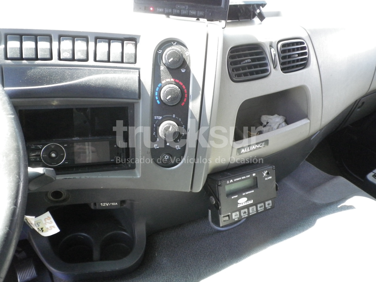 Camião frigorífico RENAULT PREMIUM 270.18: foto 12