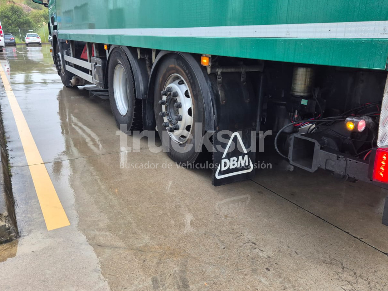 Camião furgão SCANIA P320.26 ejes 6x2*4: foto 11
