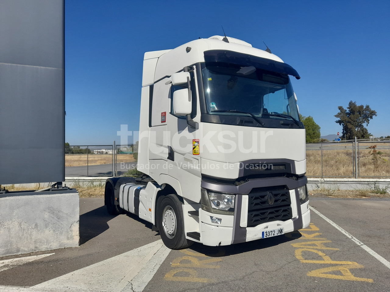 RENAULT T520 HIGH SLEEPER CAB - Tractor: foto 2 RENAULT T520 HIGH SLEEPER CAB - Tractor: foto 2