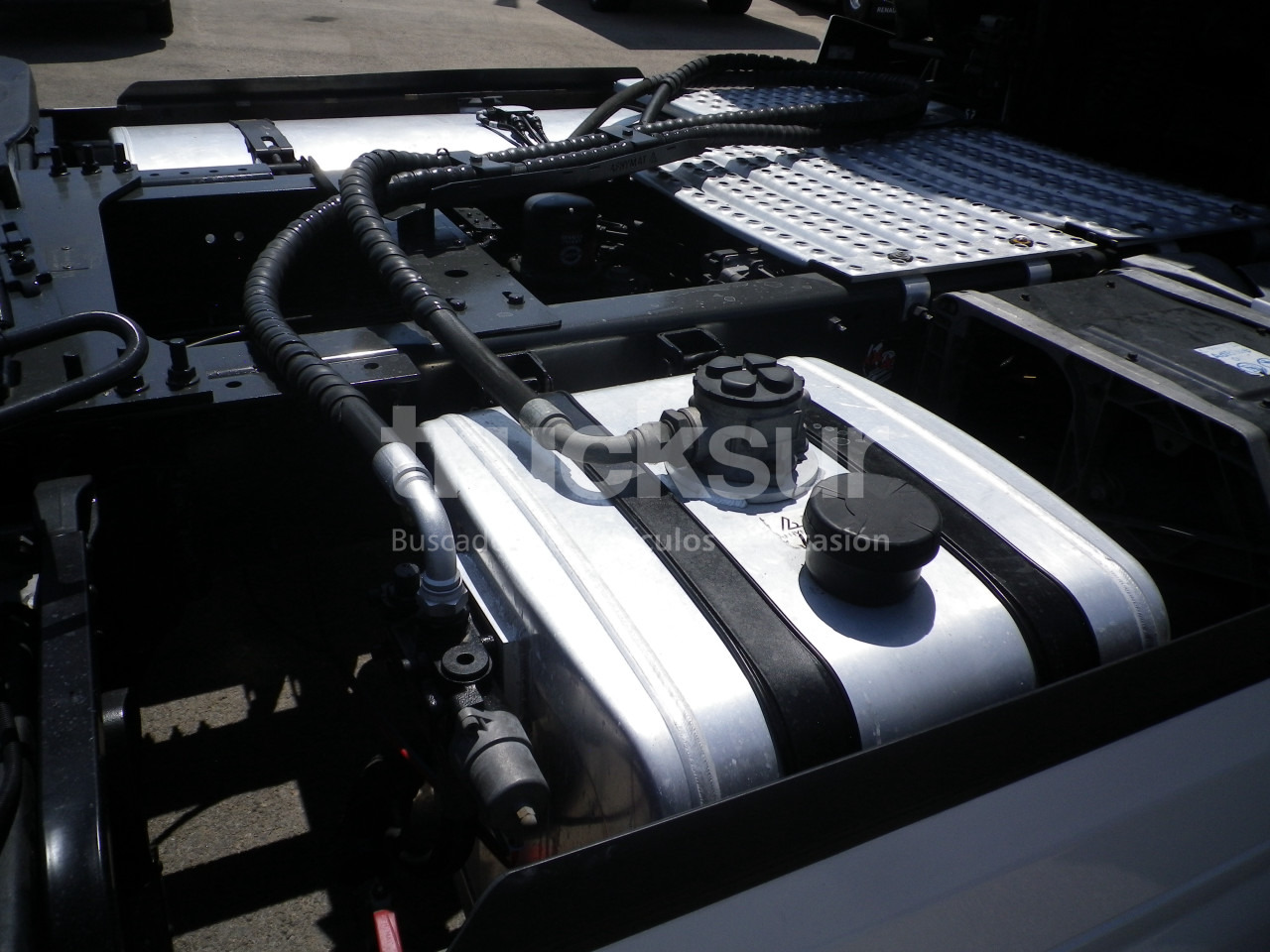 Tractor RENAULT T520 HIGH SLEEPER CAB: foto 7