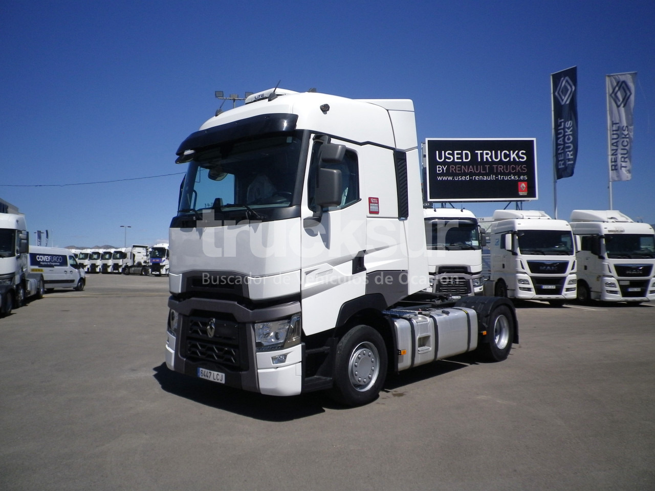 RENAULT T520 HIGH SLEEPER CAB - Tractor: foto 1 RENAULT T520 HIGH SLEEPER CAB - Tractor: foto 1