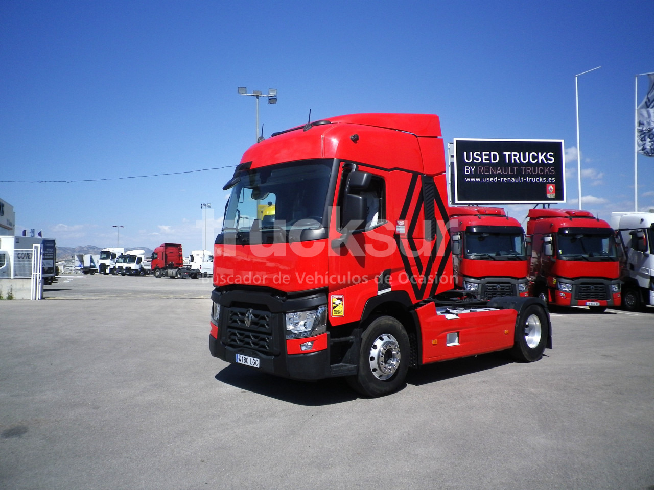RENAULT T520 SLEEPER CAB - Tractor: foto 2 RENAULT T520 SLEEPER CAB - Tractor: foto 2