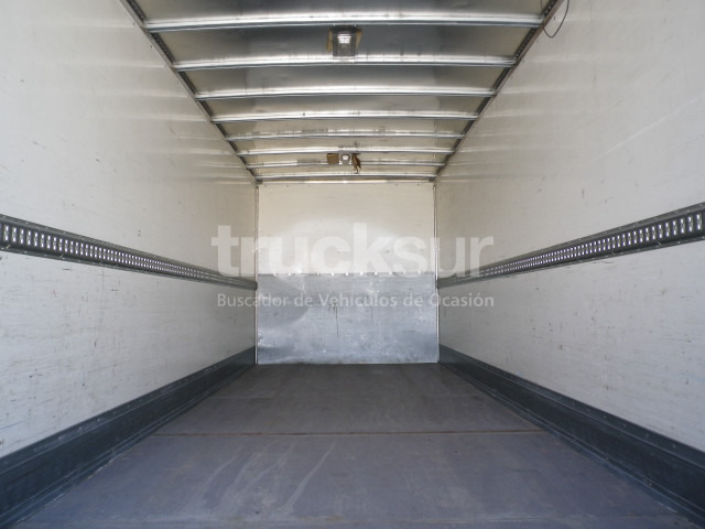 VOLVO FE 280.18 - Camião furgão: foto 5 VOLVO FE 280.18 - Camião furgão: foto 5