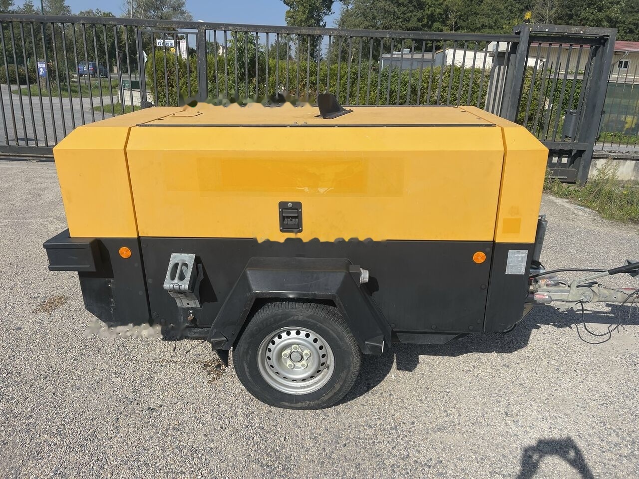 Doosan 7/73-10/53 - Compressor de ar: foto 1 Doosan 7/73-10/53 - Compressor de ar: foto 1