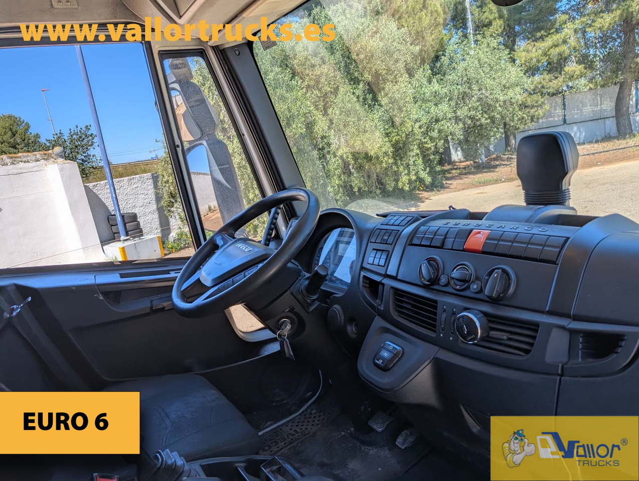 IVECO 90E220 - Camião furgão: foto 5 IVECO 90E220 - Camião furgão: foto 5