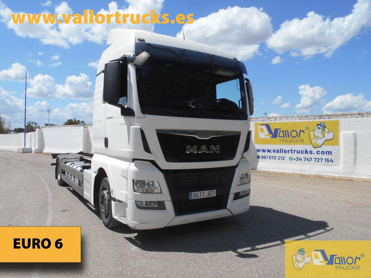 MAN TGX 18.440 - Camião transportador de contêineres/ Caixa móvel: foto 2 MAN TGX 18.440 - Camião transportador de contêineres/ Caixa móvel: foto 2