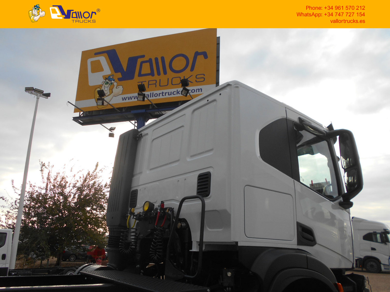 IVECO T-WAY 470 6x4 - - ONLY FOR EXPORT - Tractor: foto 4 IVECO T-WAY 470 6x4 - - ONLY FOR EXPORT - Tractor: foto 4