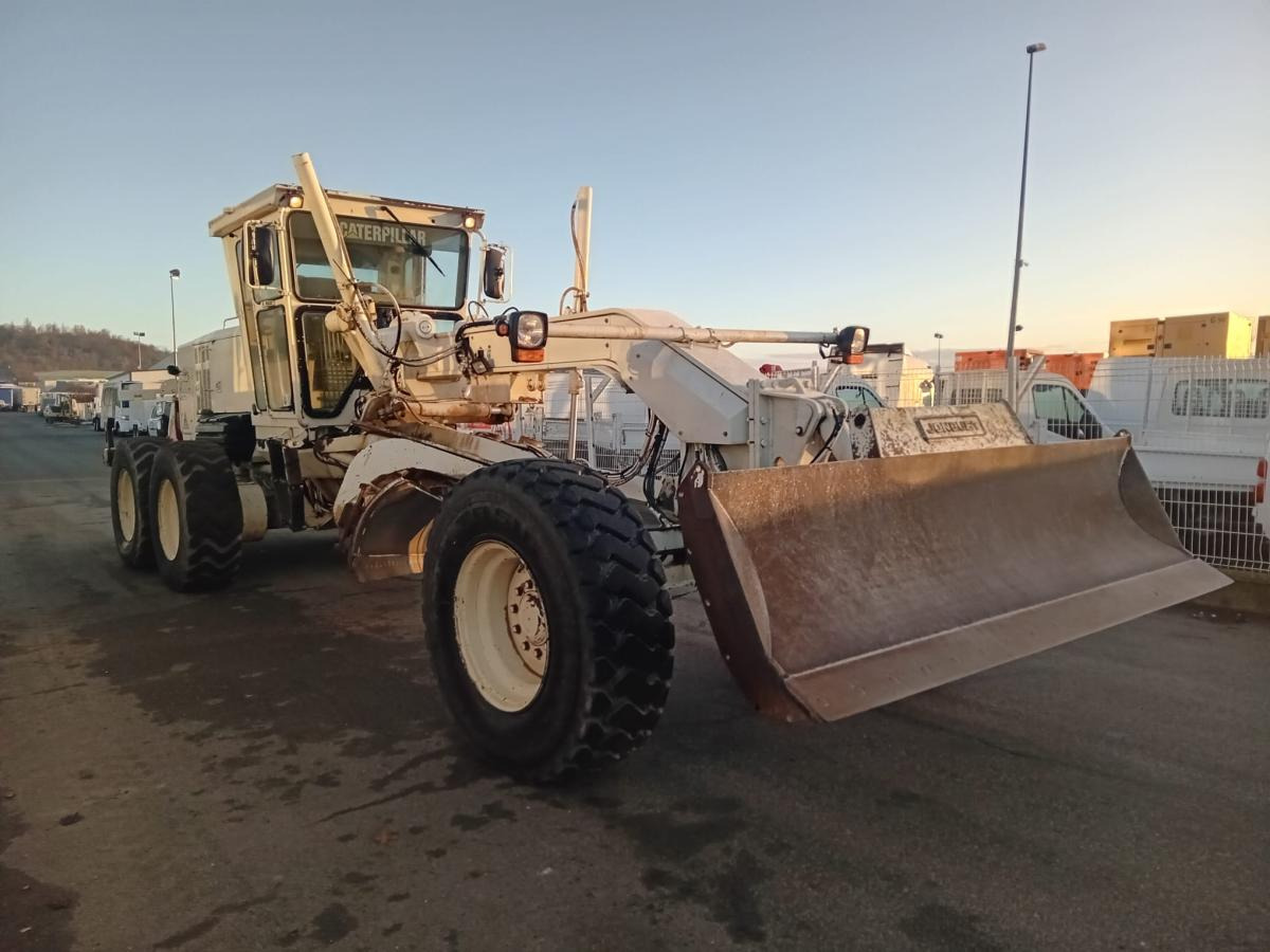 Caterpillar 12H - Motoniveladora: foto 2 Caterpillar 12H - Motoniveladora: foto 2