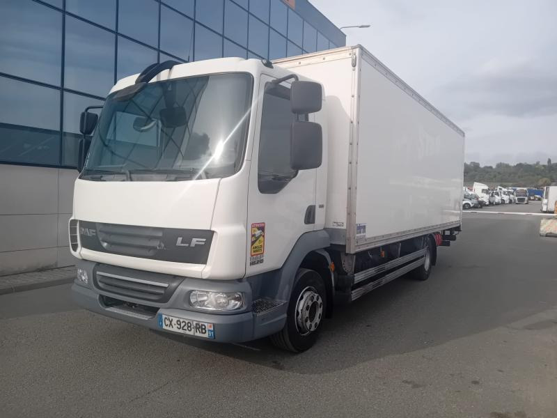 DAF LF45 210 - Camião furgão: foto 1 DAF LF45 210 - Camião furgão: foto 1