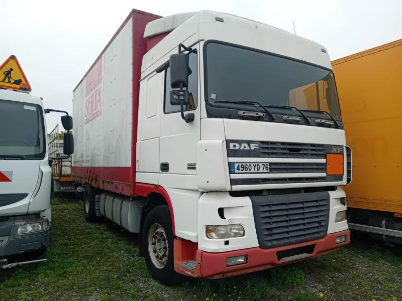DAF XF 480 - Camião furgão: foto 1 DAF XF 480 - Camião furgão: foto 1