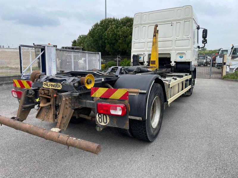 Camião polibenne DAF XF105 460: foto 6 Camião polibenne DAF XF105 460: foto 6