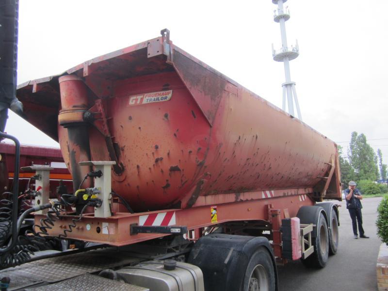 General Trailers - Semi-reboque basculante: foto 1 General Trailers - Semi-reboque basculante: foto 1
