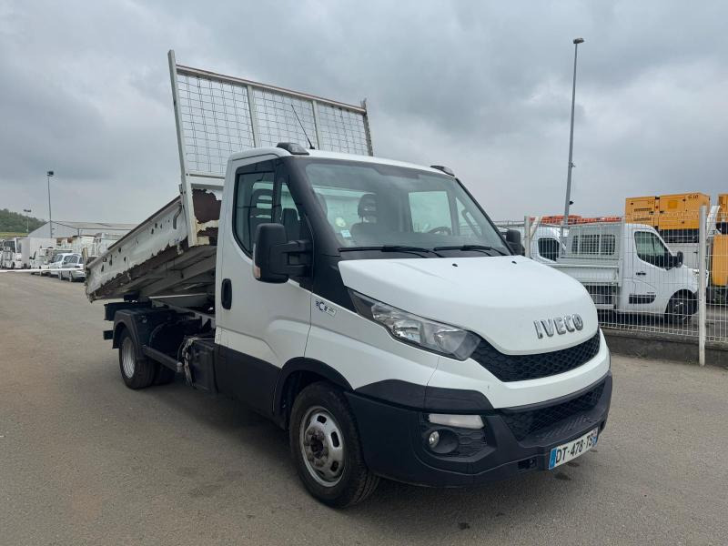 Iveco Daily 35C15 - Carrinha basculante: foto 3 Iveco Daily 35C15 - Carrinha basculante: foto 3