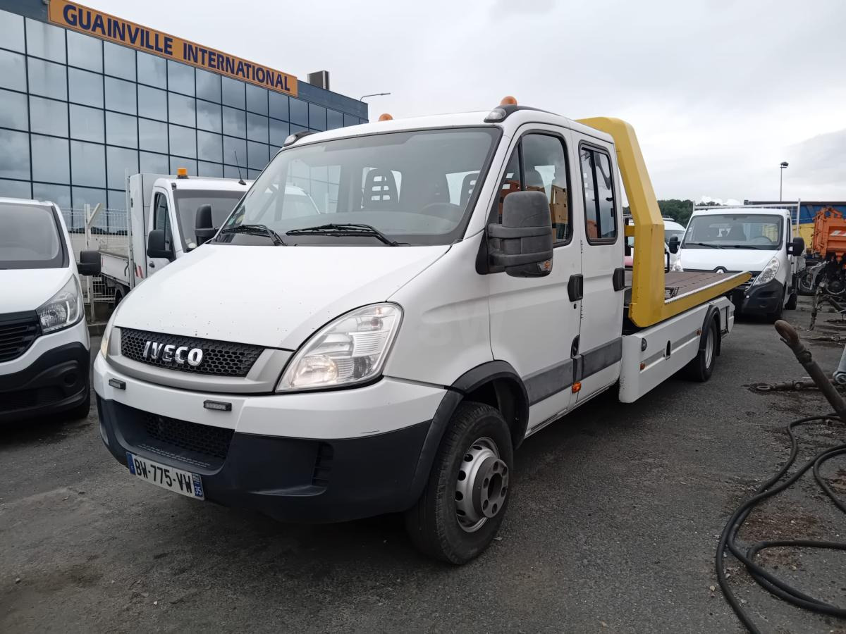 Iveco Daily 70C17 - Caminhão reboque: foto 1 Iveco Daily 70C17 - Caminhão reboque: foto 1