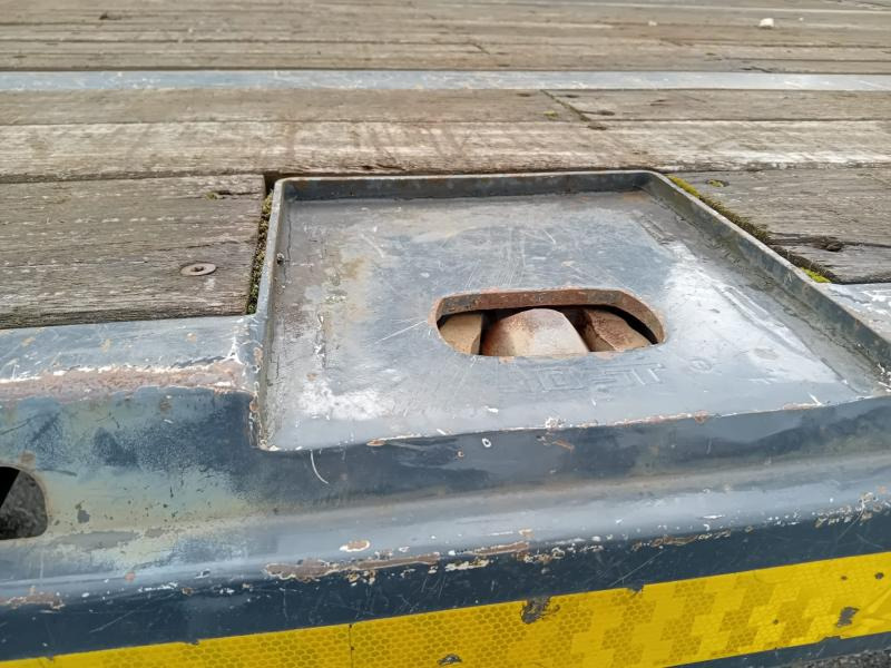 Kässbohrer - Semi-reboque plataforma/ Caixa aberta: foto 4 Kässbohrer - Semi-reboque plataforma/ Caixa aberta: foto 4