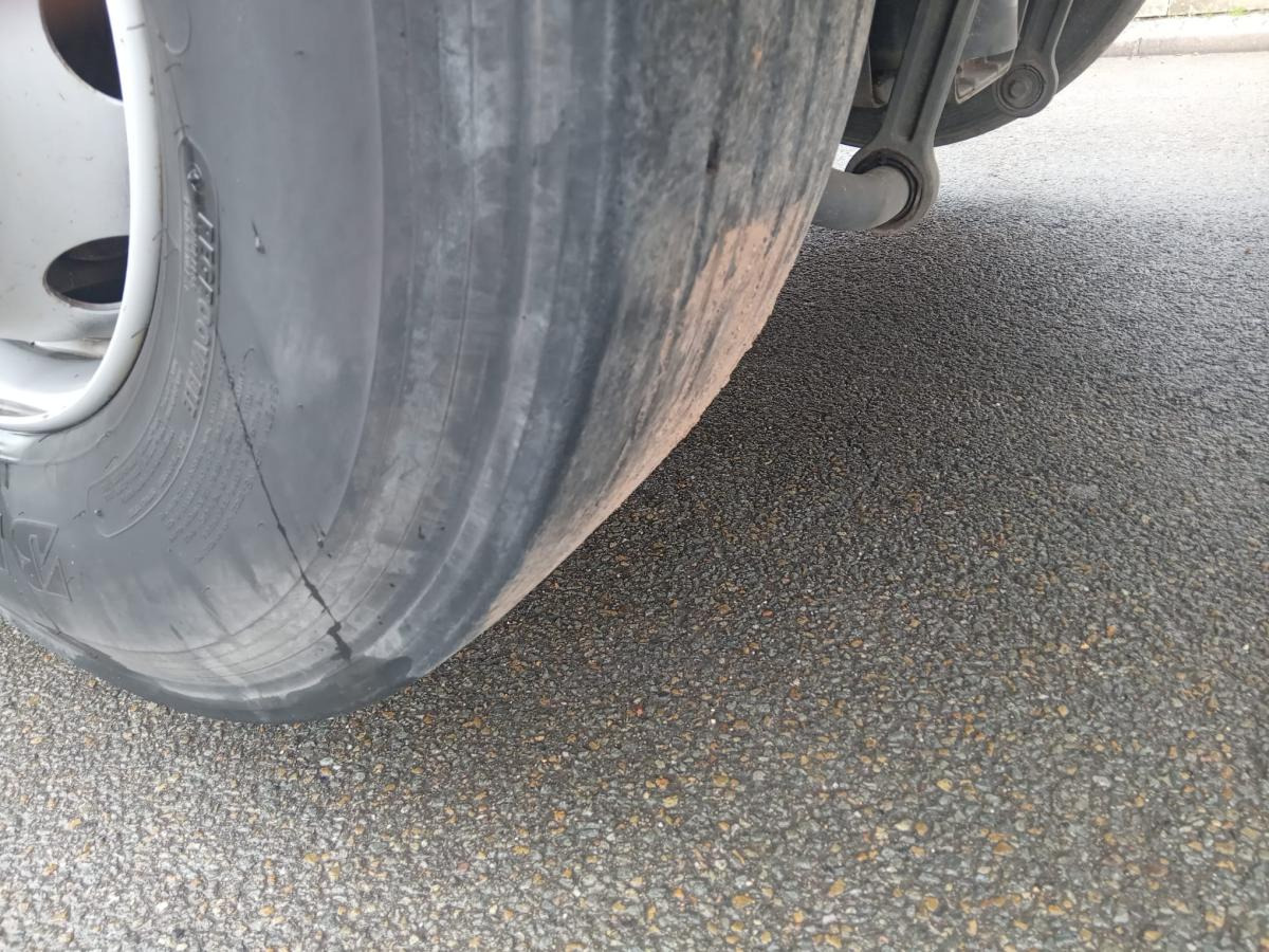 Mercedes Actros 2532 - Camião de caixa aberta/ Plataforma: foto 5 Mercedes Actros 2532 - Camião de caixa aberta/ Plataforma: foto 5