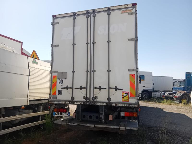 Mercedes Axor 1829 - Camião furgão: foto 2 Mercedes Axor 1829 - Camião furgão: foto 2