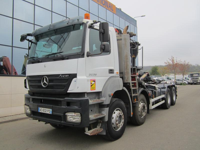 Mercedes Axor 3236 - Camião polibenne: foto 1 Mercedes Axor 3236 - Camião polibenne: foto 1