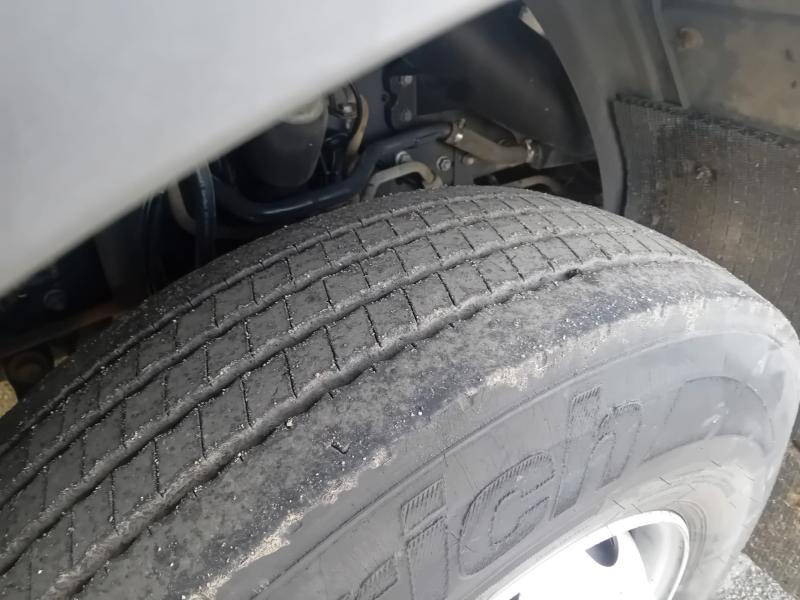 Renault D-Series 26 Wide - Caminhão de lixo: foto 3 Renault D-Series 26 Wide - Caminhão de lixo: foto 3