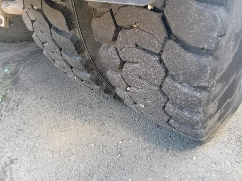 Camião basculante Renault Kerax 260: foto 6