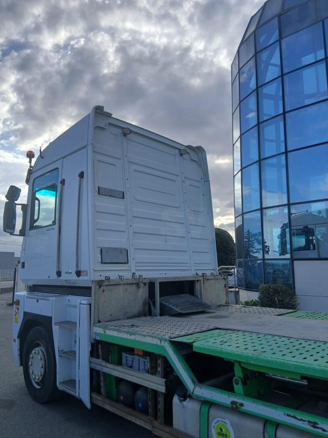 Renault Magnum 440 DXI - Camião de caixa aberta/ Plataforma: foto 4 Renault Magnum 440 DXI - Camião de caixa aberta/ Plataforma: foto 4