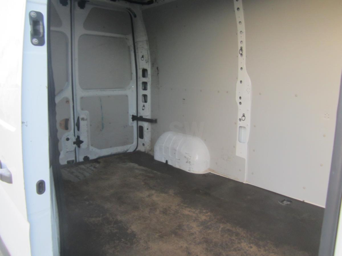 Renault Master 2.3 DCI 125 - Furgão: foto 4 Renault Master 2.3 DCI 125 - Furgão: foto 4